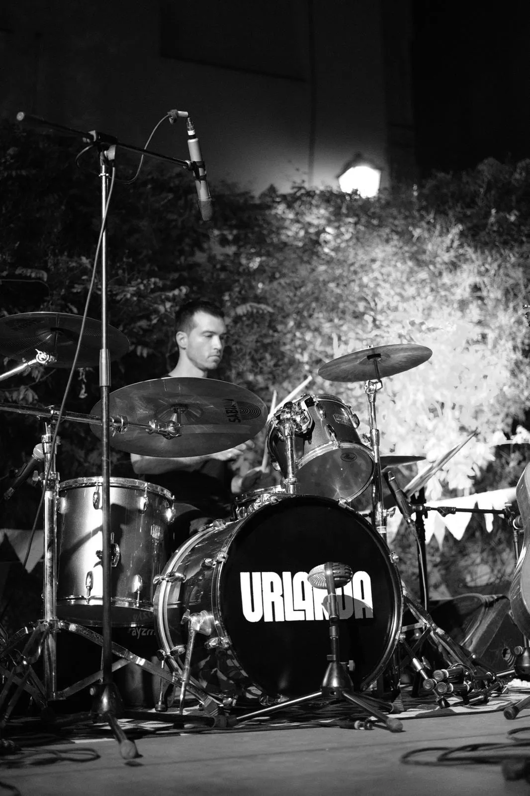 Bateria amb el logo Urlanda