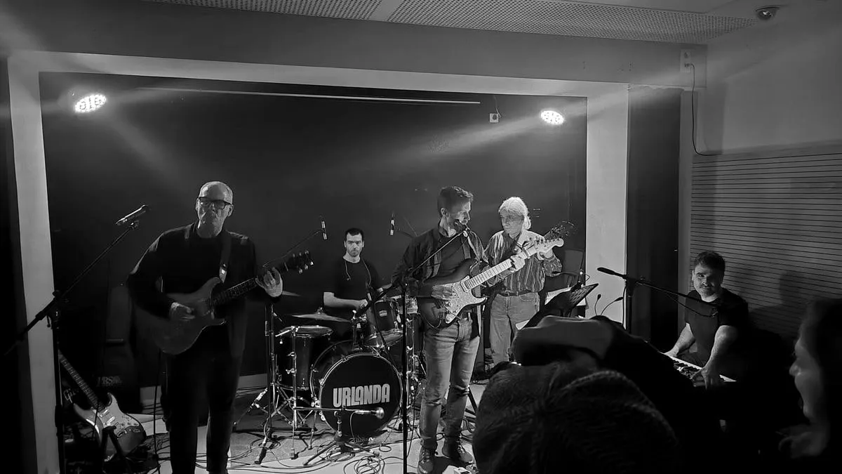 Urlanda tocant en directe